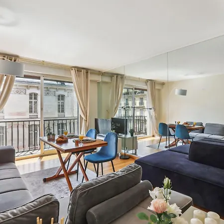 Trocadero & Arc De Triomphe - 1br With Balcony Parigi